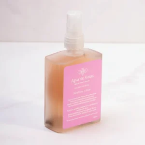 Agua de rosas